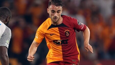 Galatasaray’da Yunus Akgün’e teklif yağıyor!