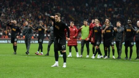 Galatasaray 15’te 15 için Konya’da!