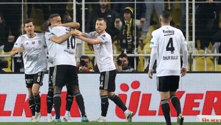 Beşiktaş serisini 4 maça çıkardı
