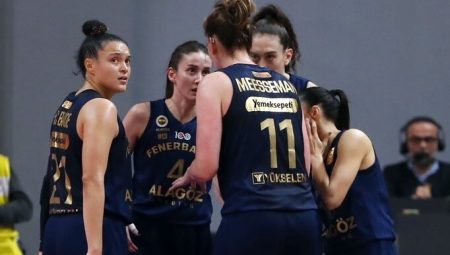 Fenerbahçe Alagöz Holding, şampiyonluk için sahaya çıkıyor