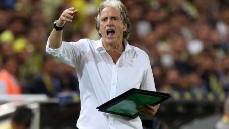 Jorge Jesus’un rakipleri parlatan sistemi