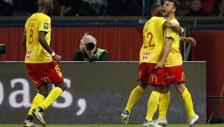 Lens, Monaco’yu sürklase etti