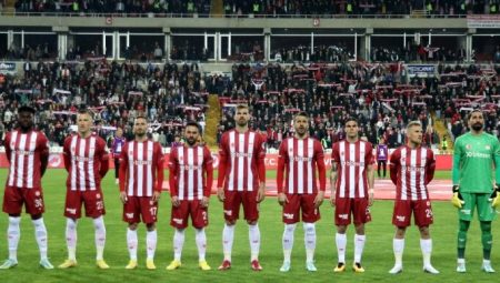 Clinton N’Jie: “Kupayı yine kazanmak istiyoruz”