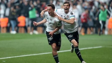 Deni Milosevic: “Amir, Beşiktaş’a damga vuracak”