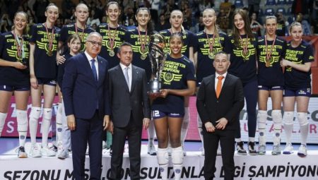 Fenerbahçe’nin gururu kadınlar!