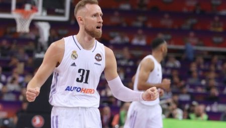 Real Madrid hem futbolda hem de basketbolda rekortmen