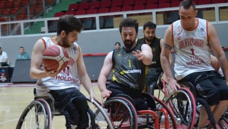 Tekerlekli sandalye basketbolda play-off turu başladı