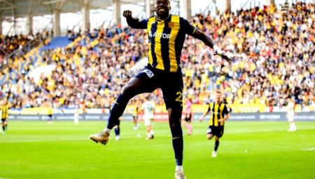 Trabzonspor yeni golcüsünü belirledi: Ali Sowe